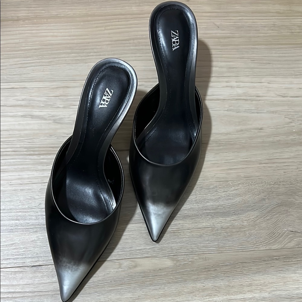 Zara Women's Black Ombre Heels